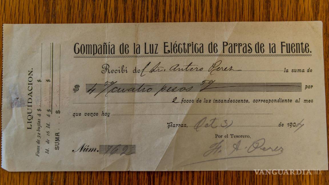 $!Recibo por pago de energía eléctrica en 1904, recuperado por la profesora Elvia Morales.
