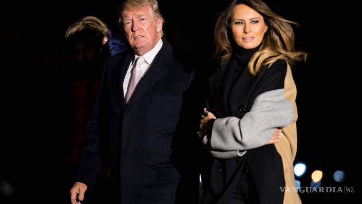 Melania Trump visita memorial del Holocausto tras cancelar su viaje a Davos