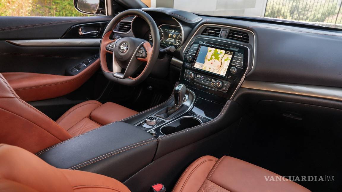 $!Nissan presenta el nuevo Maxima; más llamativo, sobre todo en el interior