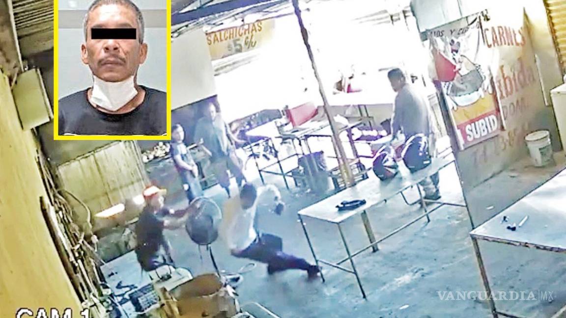 $!Intentó 'cobrar piso' a negocio... empleado lo mata a balazos (video)
