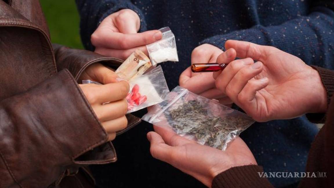 Alza en consumo de drogas entre universitarios
