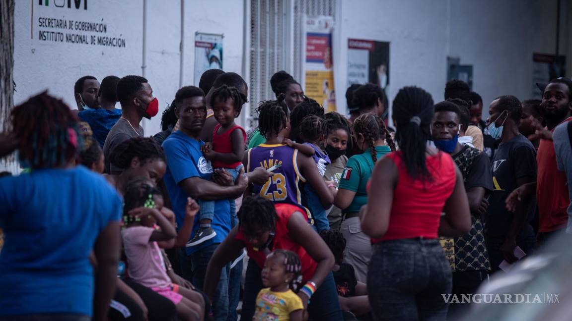 INM asegura a 31 migrantes que salían de Chiapas