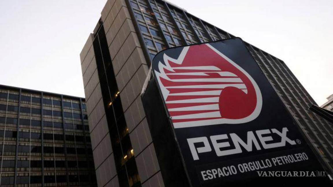 Pemex logra refinanciar 8 mil 300 mdd en deuda, pero ¿es suficiente?