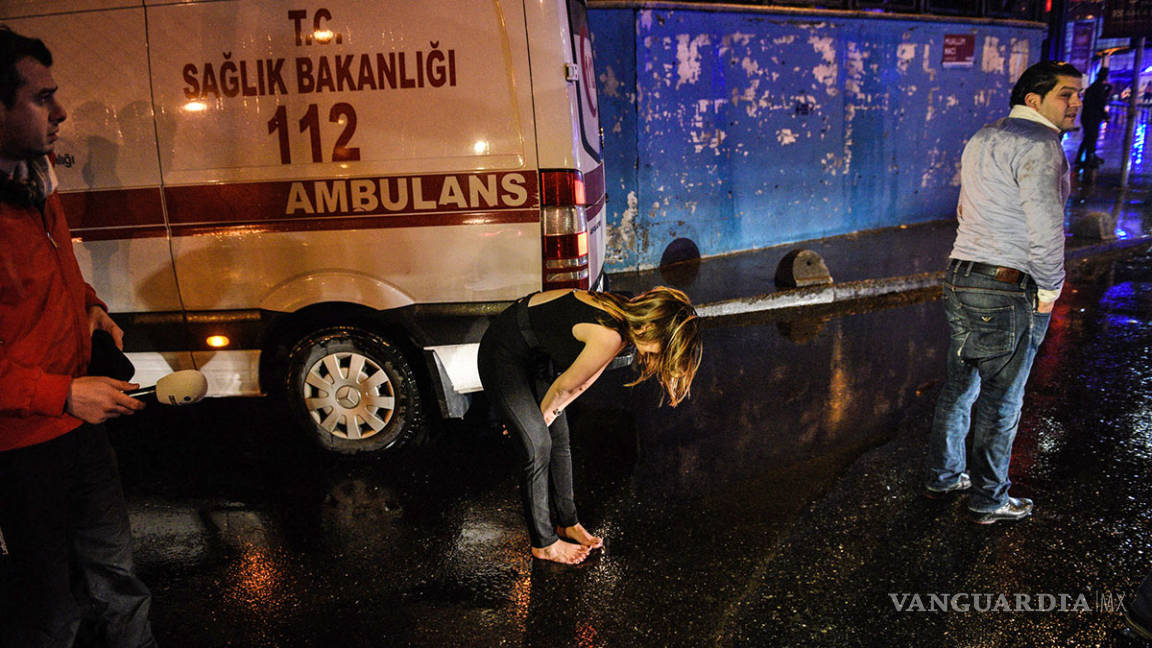 Atacante que mató a 39 personas en una discoteca en Estambul sigue prófugo