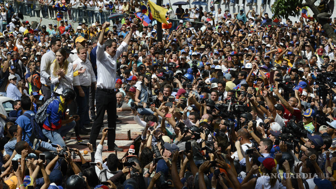 Convoca Juan Guaidó a ‘protesta sostenida’