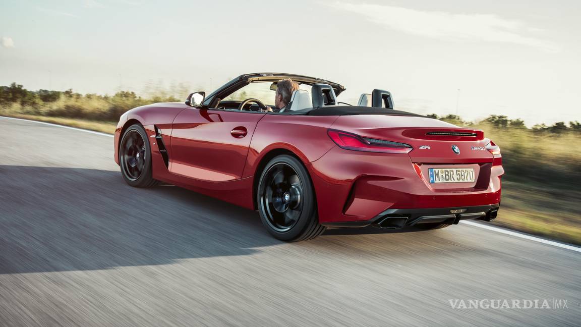 $!BMW Z4: una nueva generación que viene por los amantes de la diversión a techo abierto