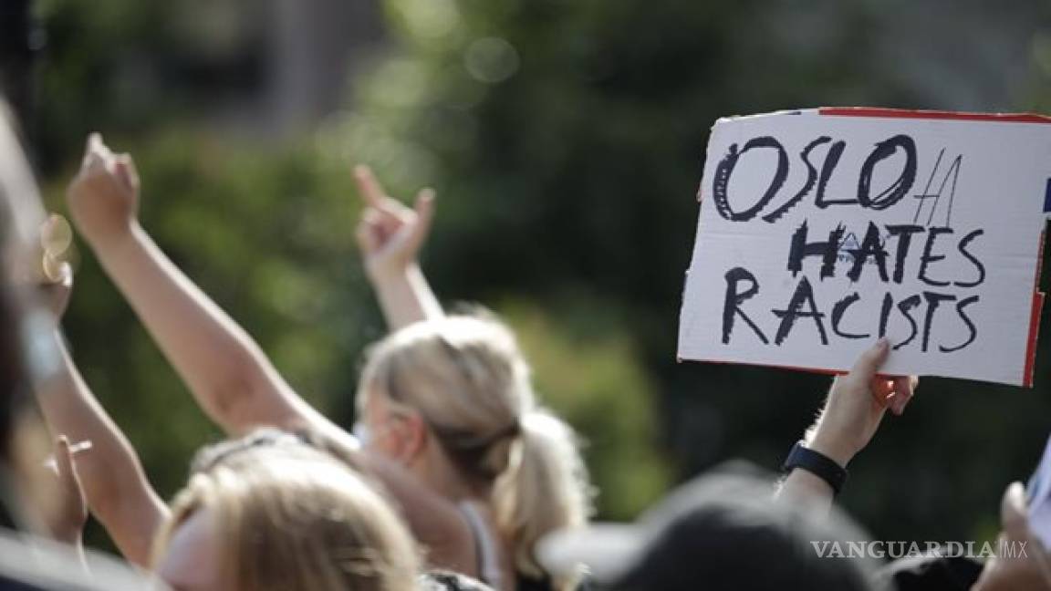La Policía noruega dispersa una manifestación contra el Islam tras enfrentamientos con una contraprotesta