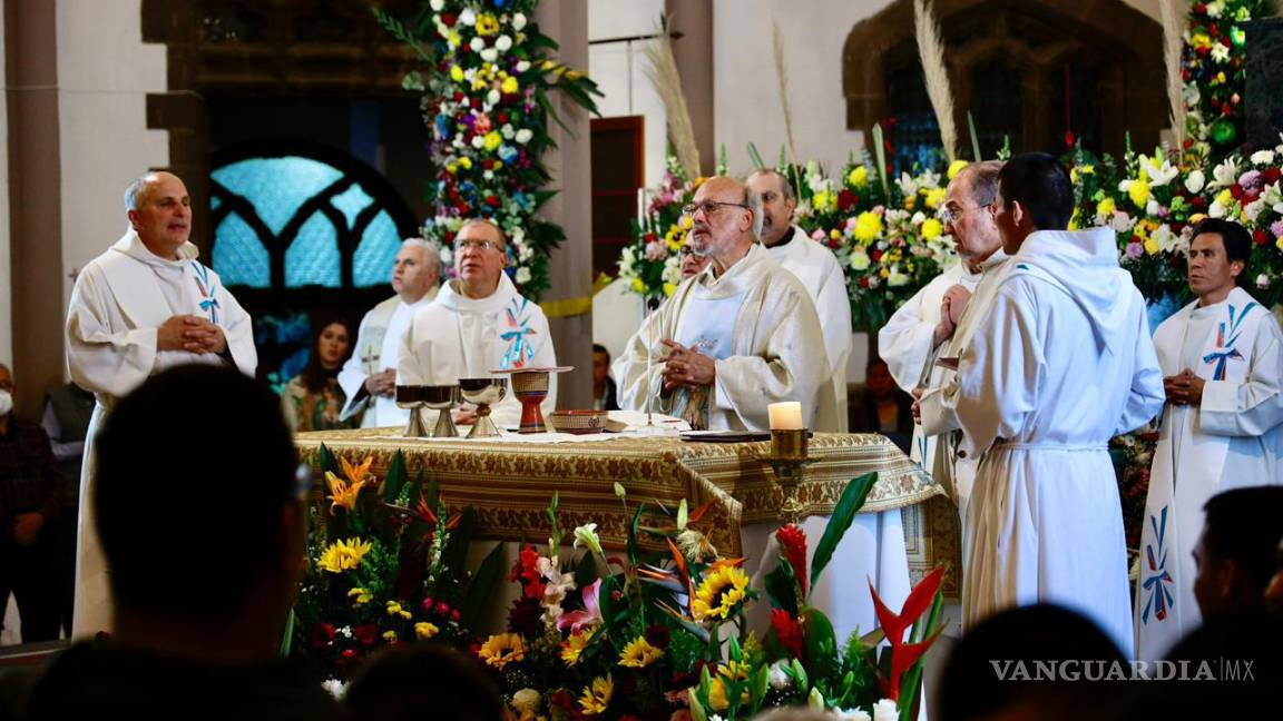 $!La misa solemne del 12 de diciembre reunió a cientos de fieles en el santuario guadalupano.