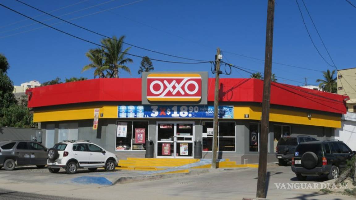 Oxxo registra suspensión temporal de servicio para depósitos
