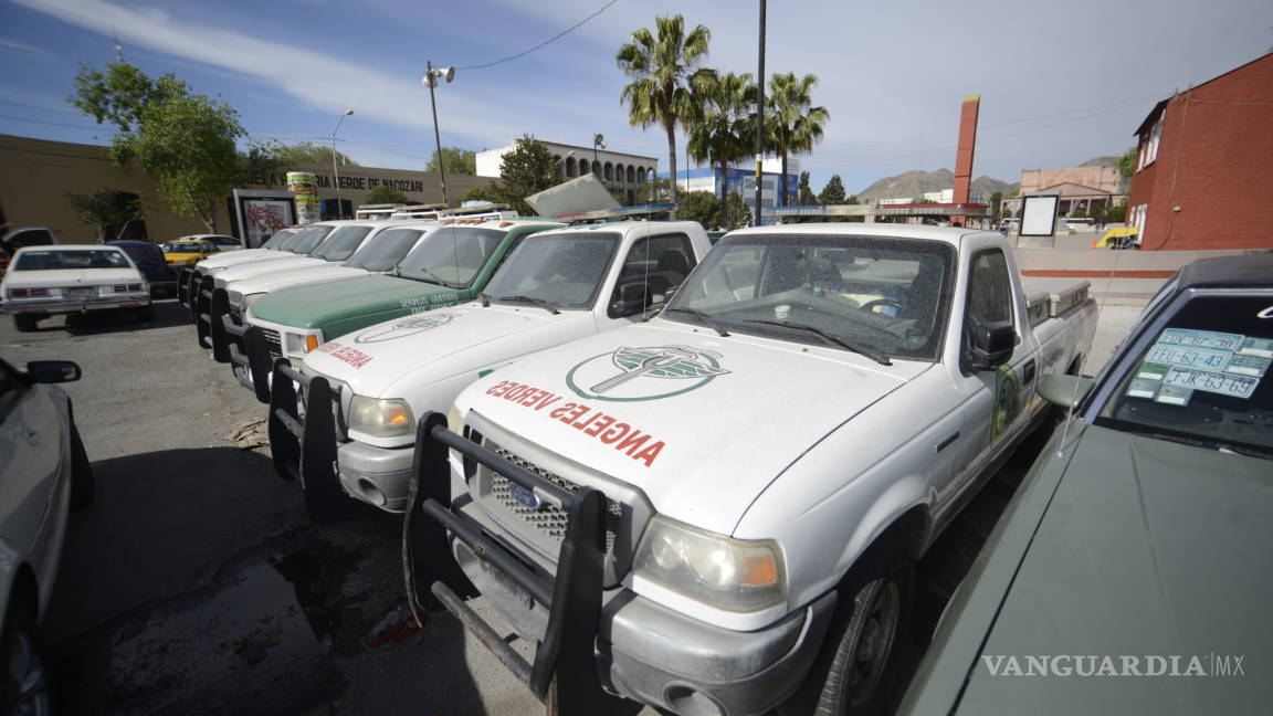 Estrenan vehículos 'Angeles Verdes' de Saltillo