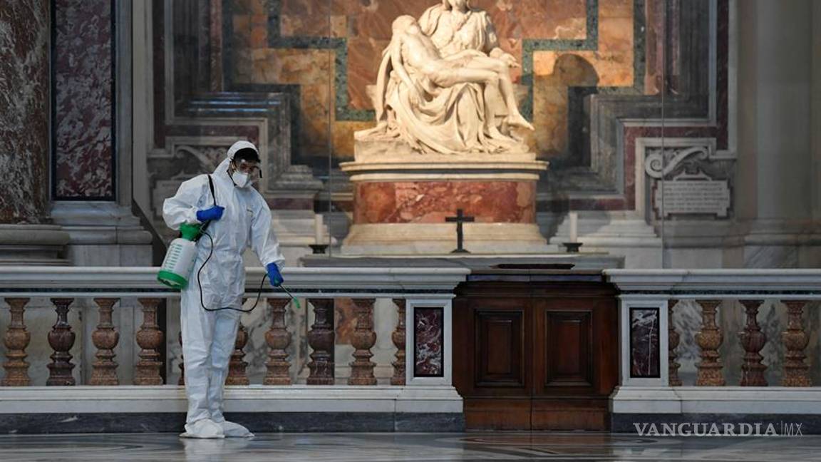 $!Basílica San Pedro es sometida a una inédita desinfección para su reapertura