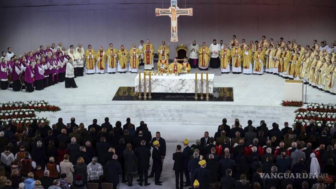 $!Varsovia inaugura una iglesia descomunal tras dos siglos de espera