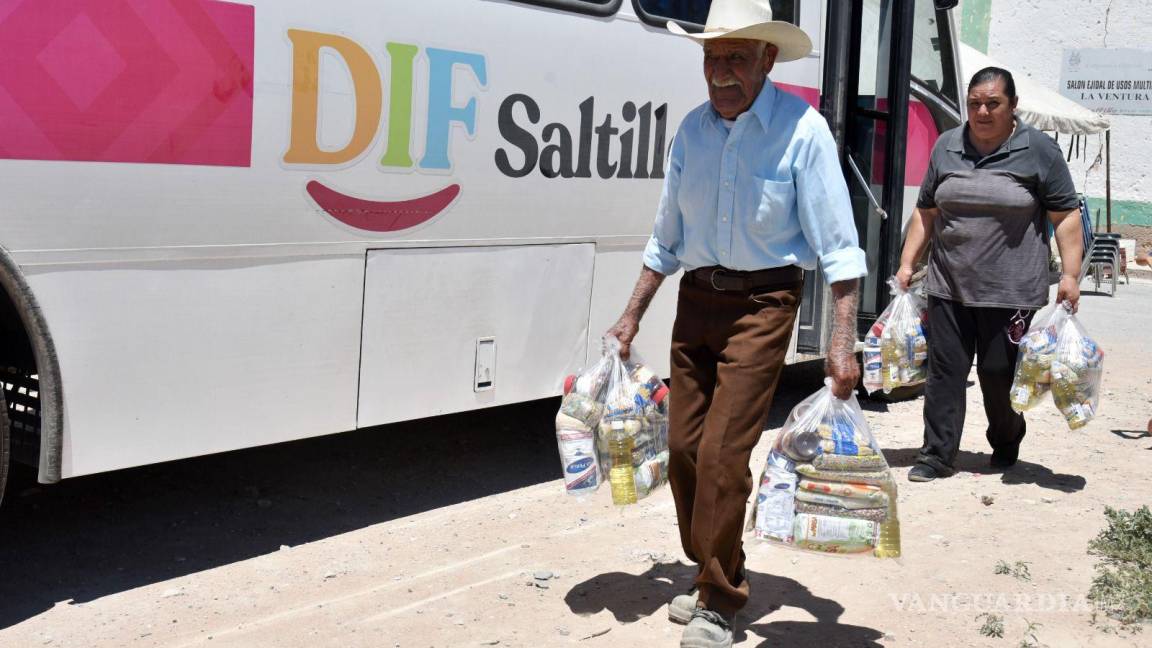 Realiza DIF Saltillo ‘Diviértete Interactuando en Familia’; llevan cine y talleres a ejido