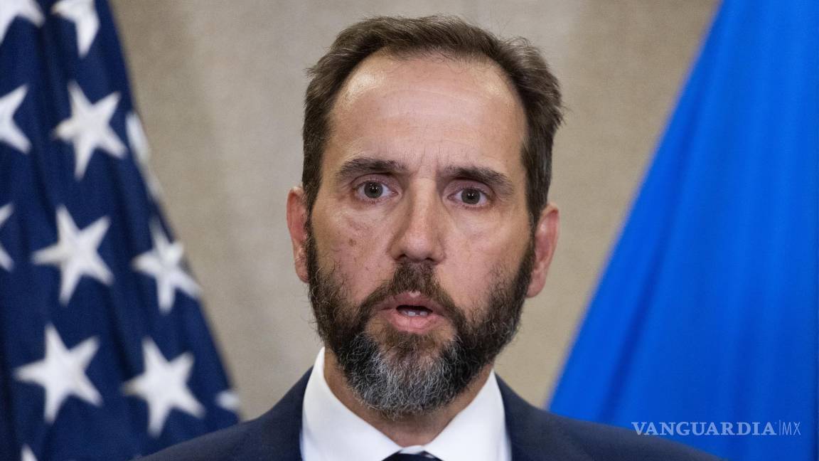 $!El fiscal especial Jack Smith informa de la acusación contra el expresidente Donald Trump por intentar anular las elecciones presidenciales de 2020.