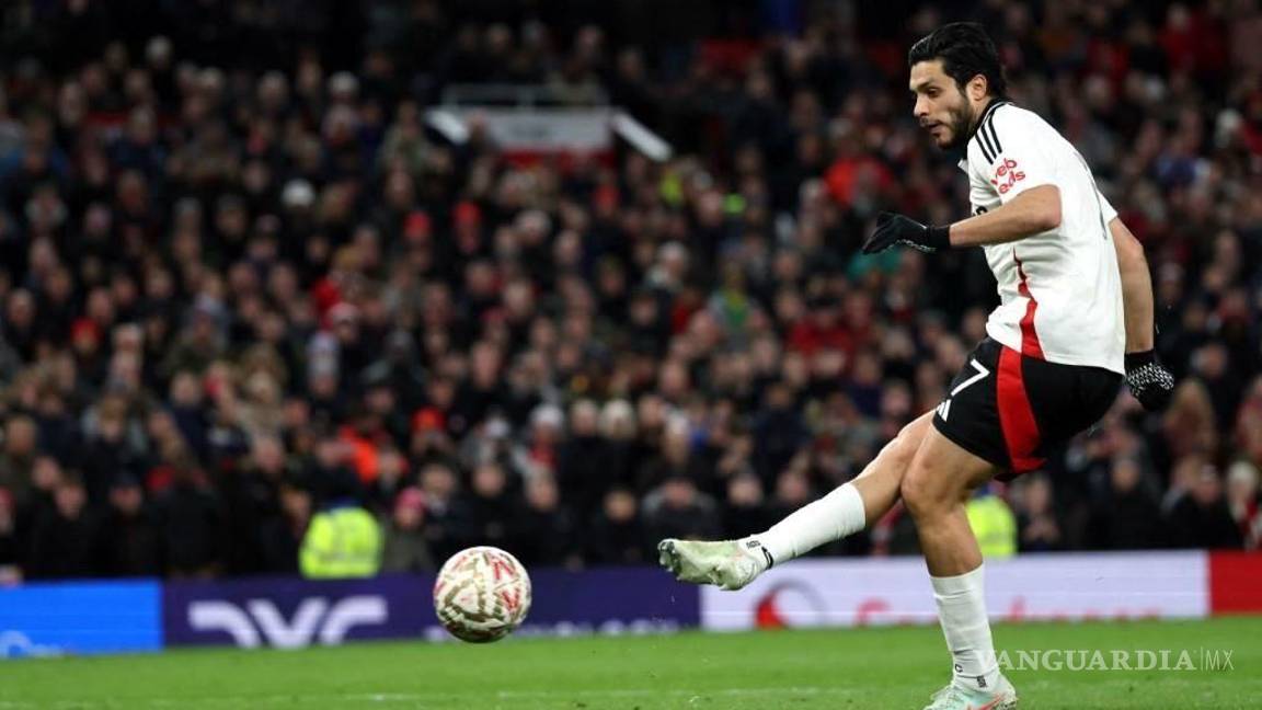 Raúl Jiménez anota en penales y Fulham elimina al Manchester United en la FA Cup