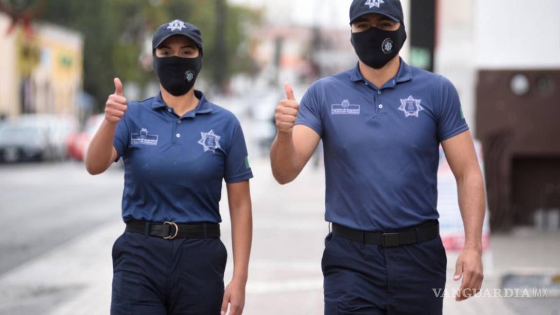 Saltillo: mujeres pelean por dinero en calles de Mirasierra, policía las separan y arrestan