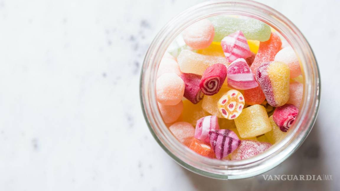 $!La OMS afirmó que edulcorantes artificiales como el aspartame, la estevia, la sucralosa y la sacarina quizá no ayuden a perder grasa corporal.