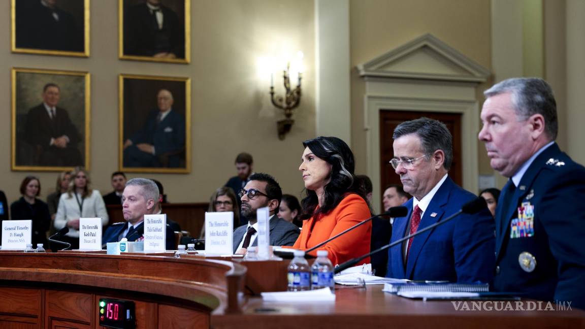 $!Los demócratas del Comité de Inteligencia de la Cámara de Representantes cuestionan a los jefes de inteligencia sobre el uso de Signal y la inclusión editor en jefe de The Atlantic.