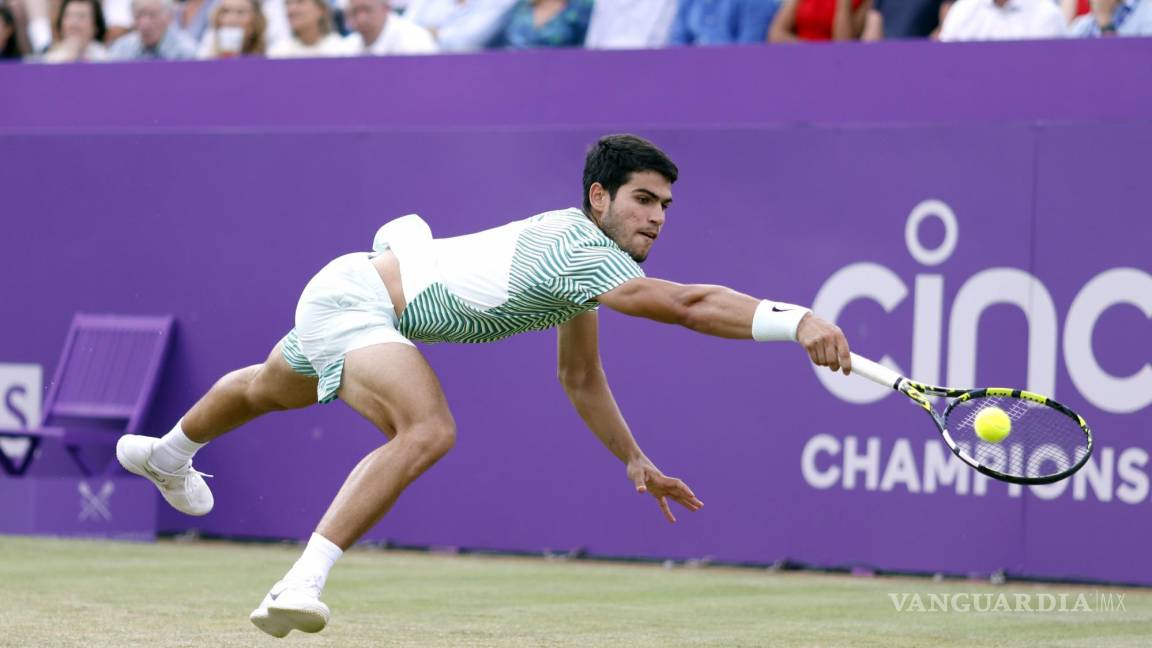 Duelazo en el Torneo de Queen’s Club: Carlos Alcaraz se enfrentará a Grigor Dimitrov