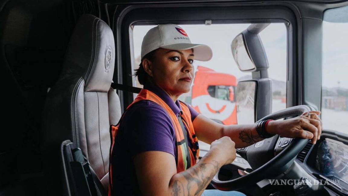 Crece interés por ser operador de transporte de carga, mujeres se apuntan a certificación en el Cecati de Piedras Negras