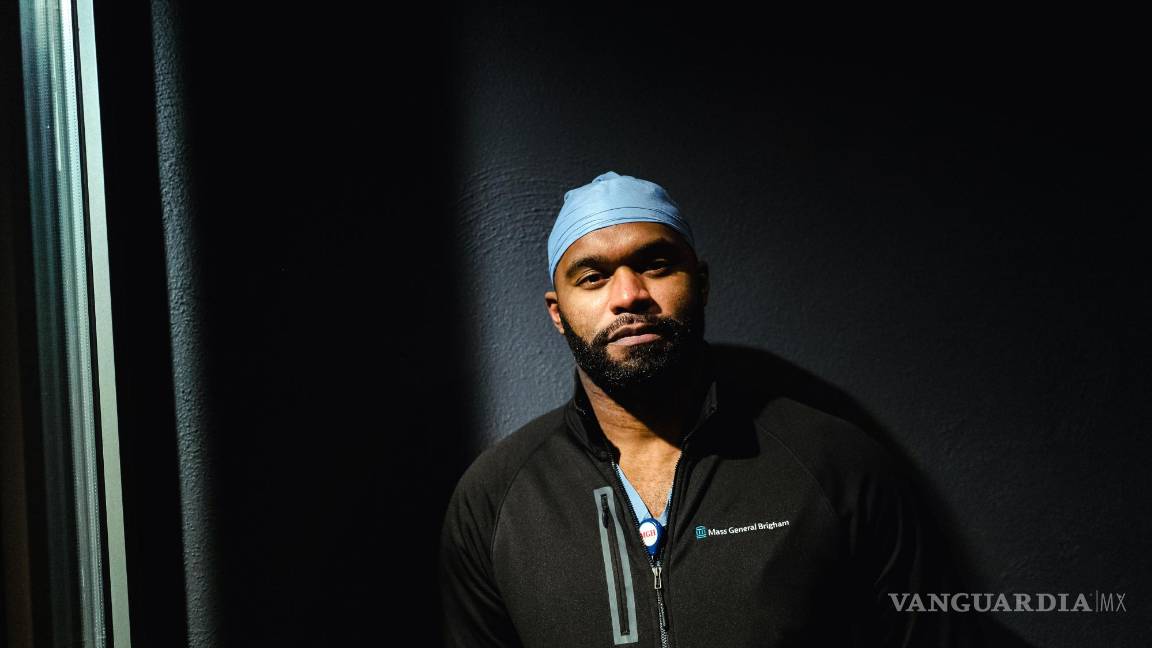 Nunca es demasiado tarde para pasar de ser un ‘safety’ de la NFL a neurocirujano