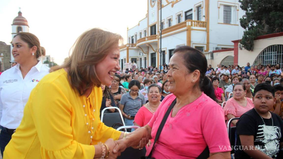 Reconoce alcaldesa Diana Haro a las mamás y refrenda compromiso por Sabinas