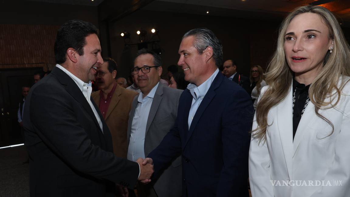 $!El foro reunió a especialistas en urbanismo, finanzas y participación ciudadana para debatir estrategias de gobierno abierto y rendición de cuentas.