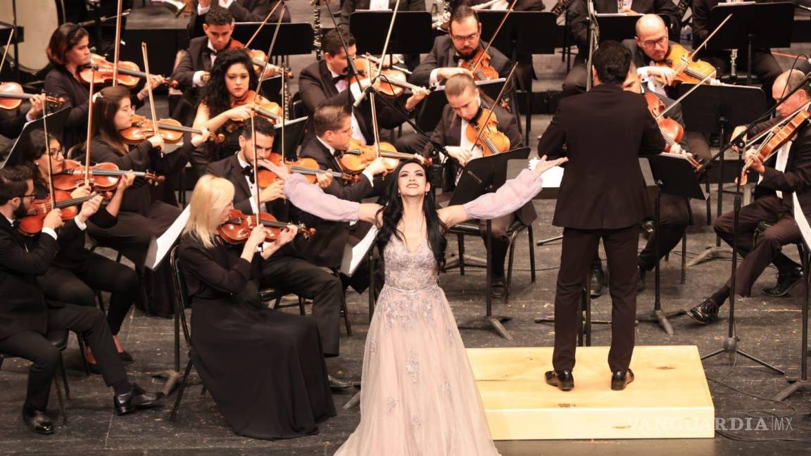 Boletos agotados para la presentación de La Traviata en la FINA Saltillo 446