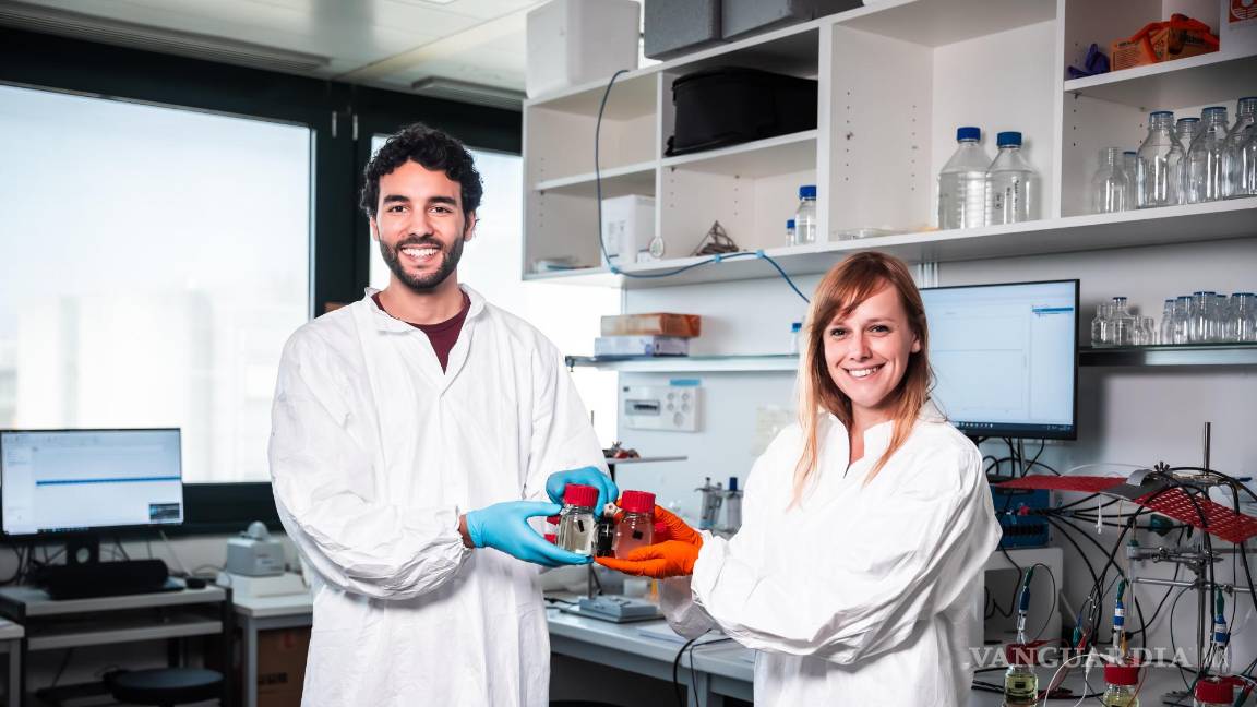 $!Los investigadores Mohammed Mouhib y Melania Reggente.