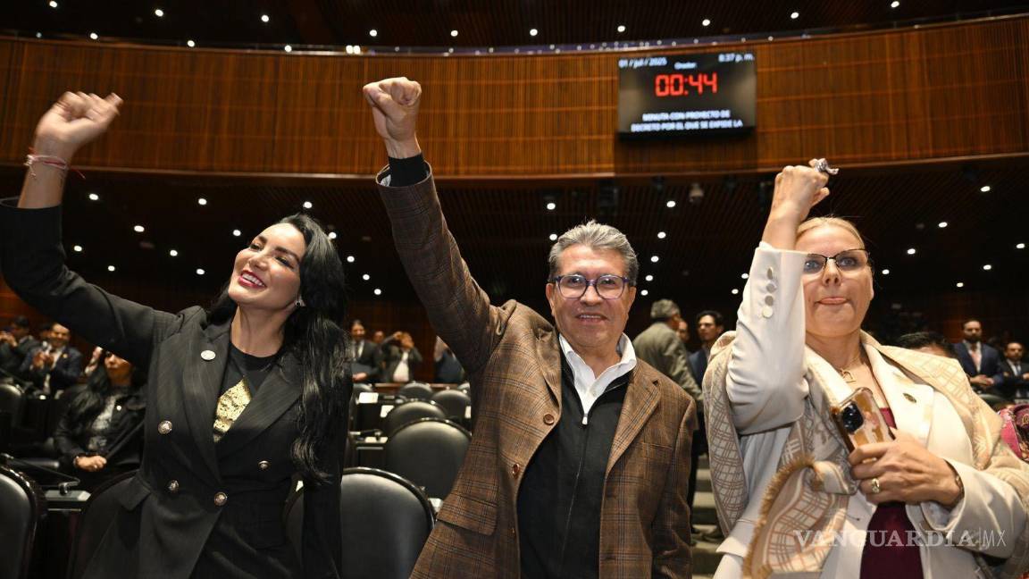 $!El diputado Ricardo Monreal defendió las reformas y celebró su reciente aprobación.