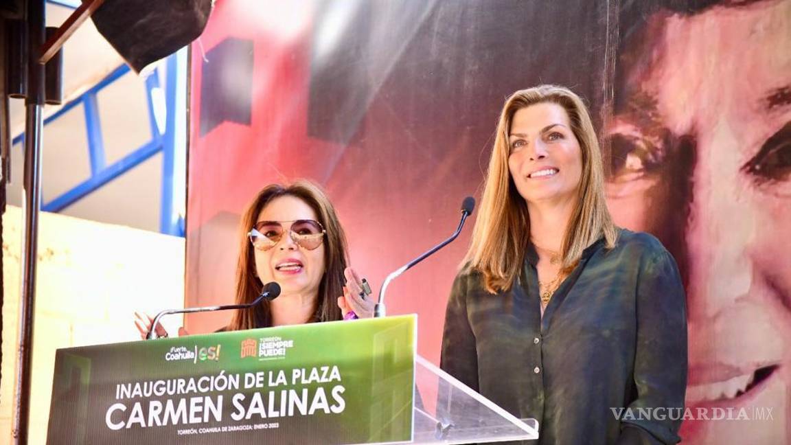 Inauguran Montserrat Oliver y Yolanda Andrade plaza ‘Carmen Salinas’ en Torreón