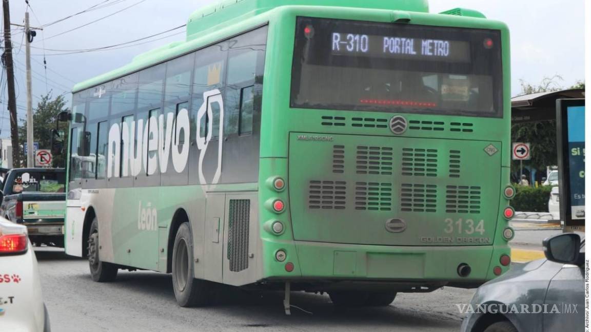 Aplican en Nuevo León ‘tarifazo’ de hasta $17 en el transporte público