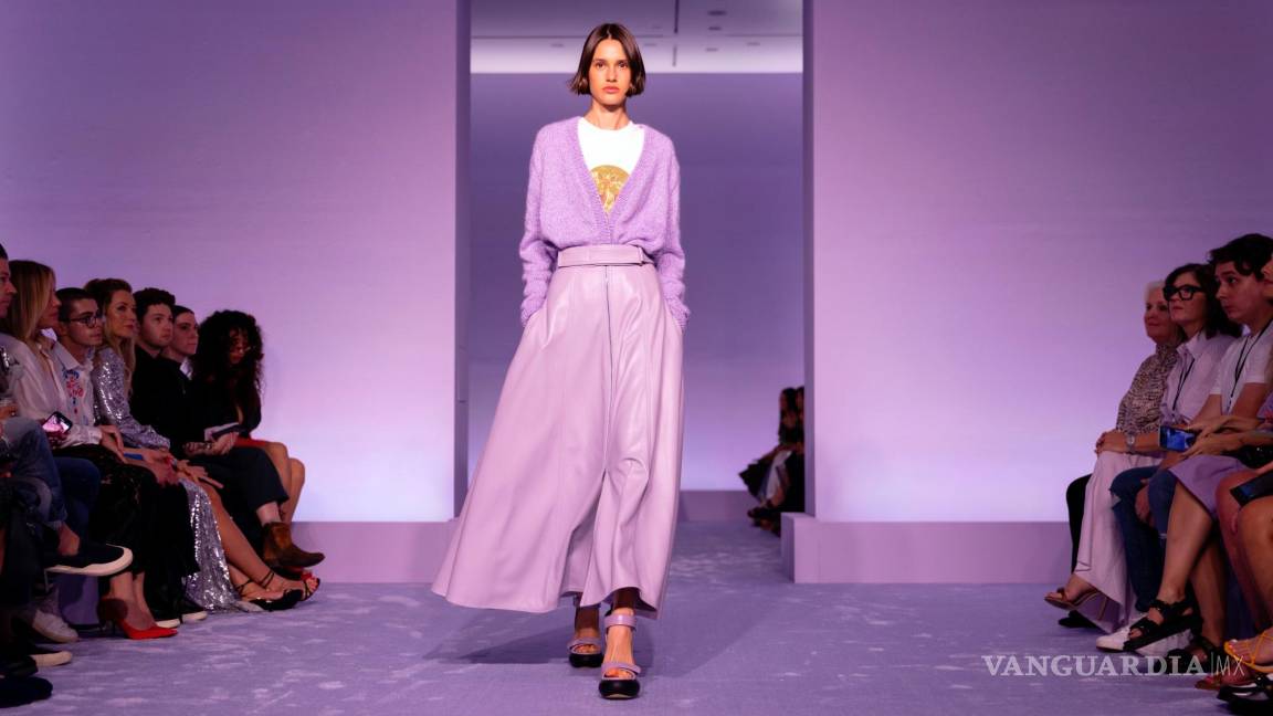 $!La colección Brandon Maxwell se modela durante la Semana de la Moda de Nueva York.