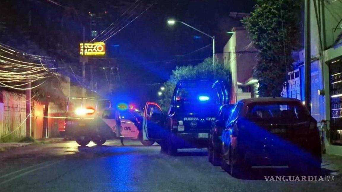 NL: Asesinan a hombre afuera de tienda de conveniencia, cerca del Tec de Monterrey (video)