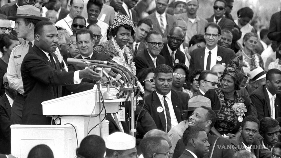 Desclasifica EU más de 230,000 páginas de documentos sobre el asesinato de Martin Luther King Jr.