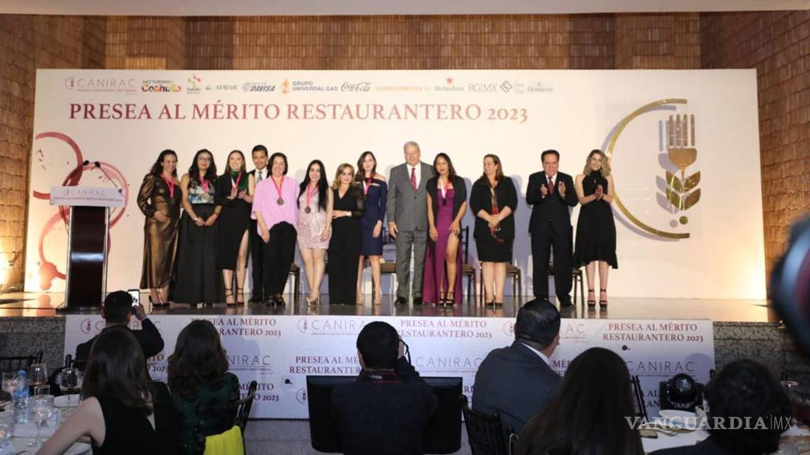 $!Así mismo, durante la ceremonia se agradeció a las mujeres de la industria.