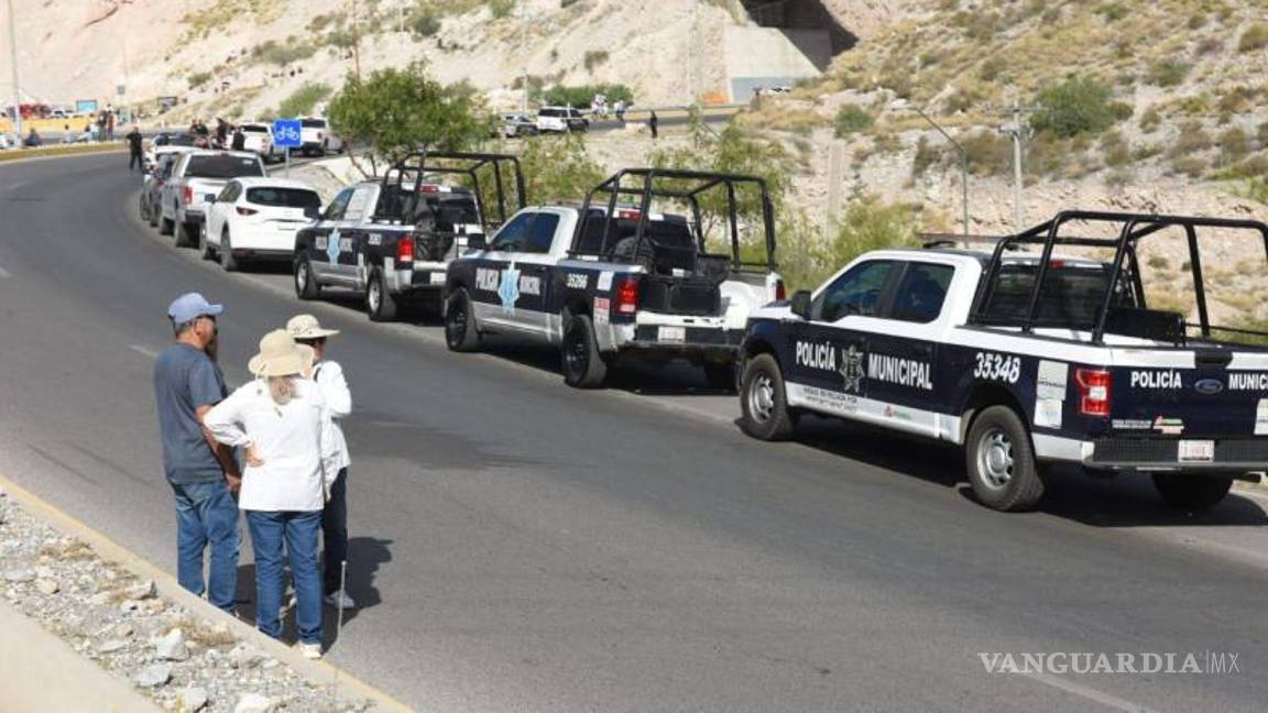 $!La Policía de Torreón también mantendrá las acciones de vigilancia en este punto turístico durante los días santos.