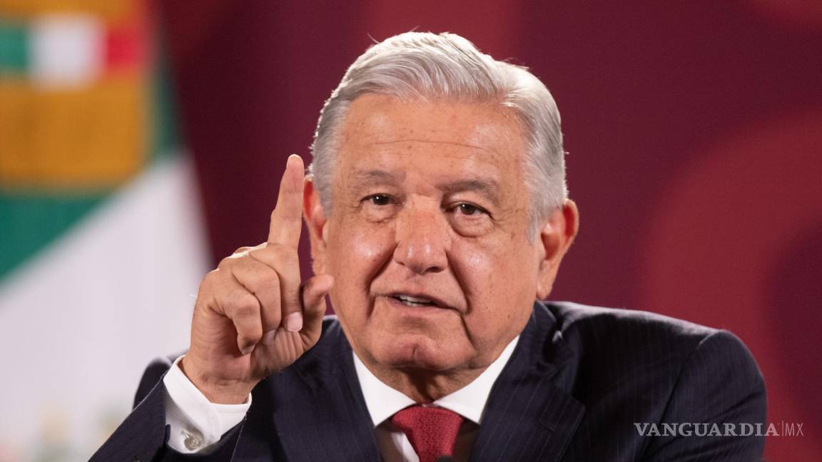 ¿Otra vez? AMLO arremete contra Carmen Aristegui por debate de Reforma Eléctrica