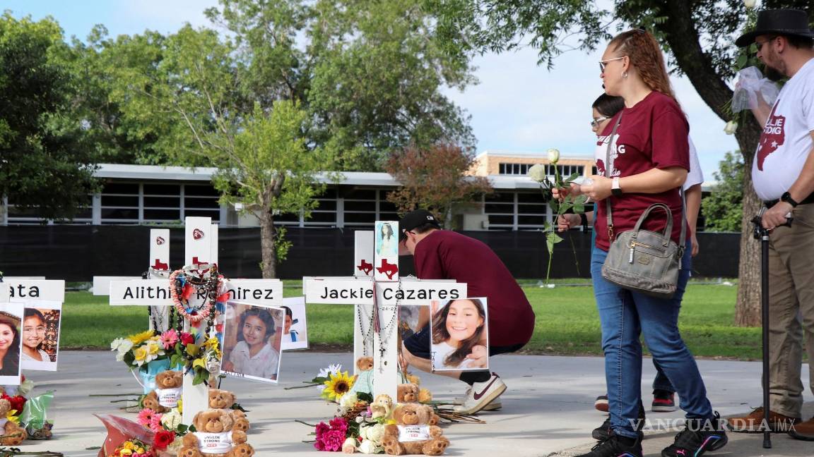 $!Las huellas de las masacres en escuelas texanas se mantienen, sobre todo con las muertes de estudiantes vecinas.