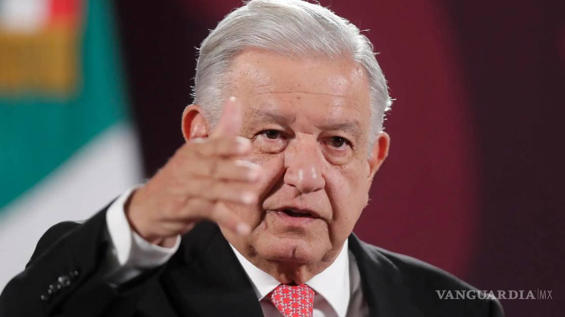 AMLO arremete contra el Poder Judicial... ‘debería de prohibirse que los jueces ordenen la salida de delincuentes los viernes por la noche’