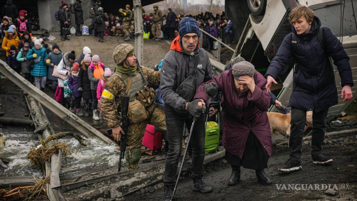 Primer año de la guerra en Ucrania en impactantes imágenes (fotos)