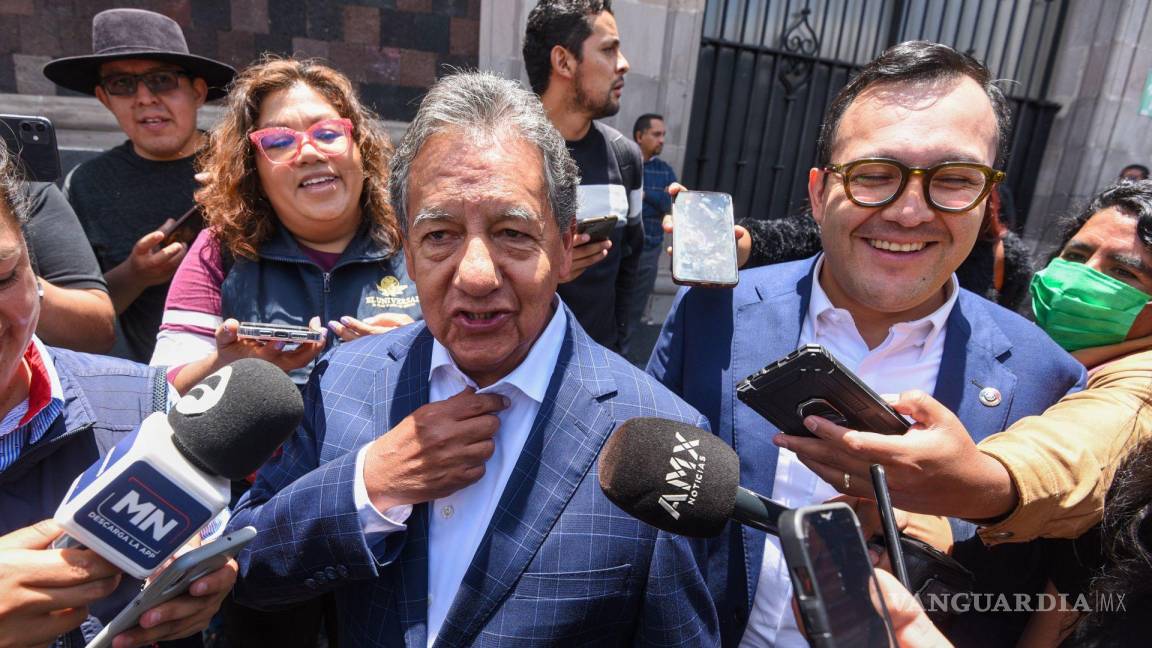 Higinio Martínez renuncia como jefe de gabinete de Delfina Gómez en Edomex; regresa al Senado