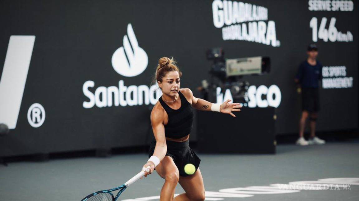 Renata Zarazúa brilla en su debut en el Guadalajara Open AKRON: avanza a la siguiente ronda tras vencer a Anhelina Kalinina