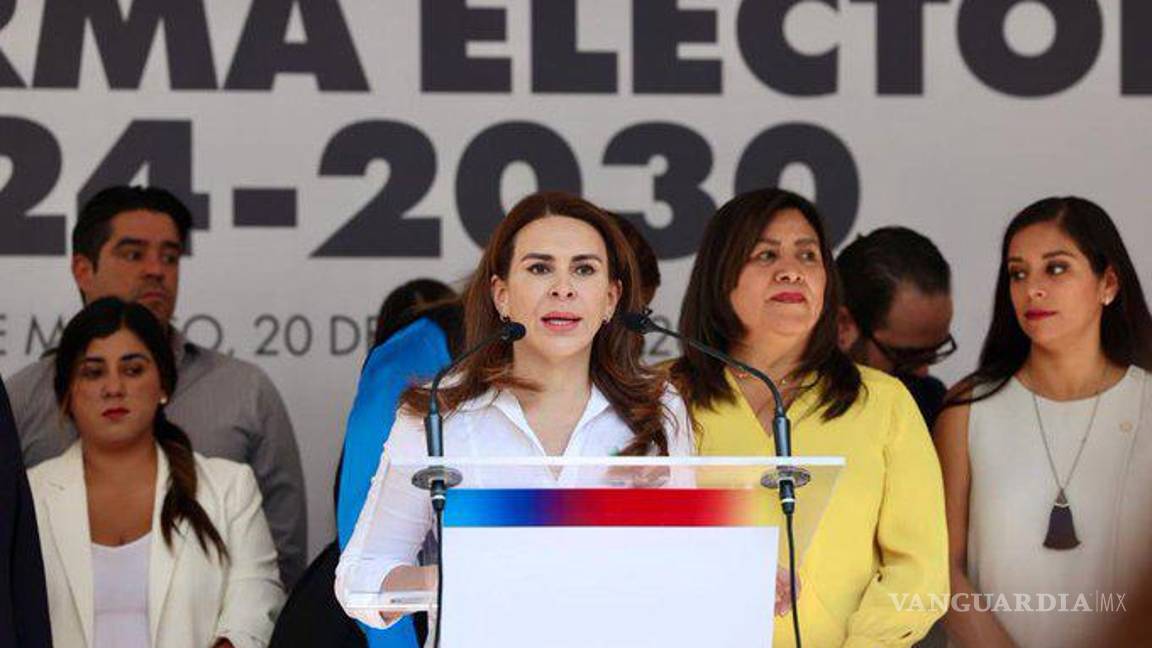 $!Carolina Viggiano, secretaria general del PRI, expresó que es fundamental reformar “el poder superior”