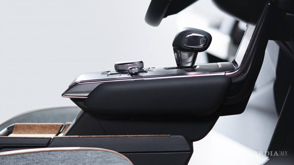 $!Mazda MX-30, la marca japonesa entra a la era eléctrica con un llamativo SUV