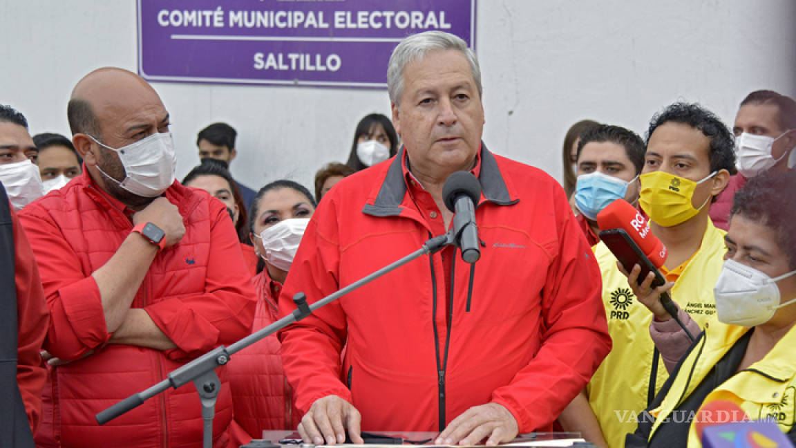 José María Fraustro Siller va por alcaldía de Saltillo, por la coalición PRI-PRD