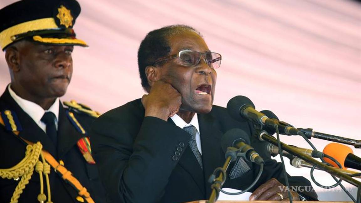 $!Partido de Mugabe pone en marcha proceso para su destitución