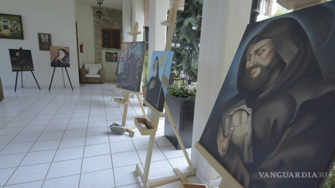 Exponen 'Los colores de la santidad' en convento mínimo