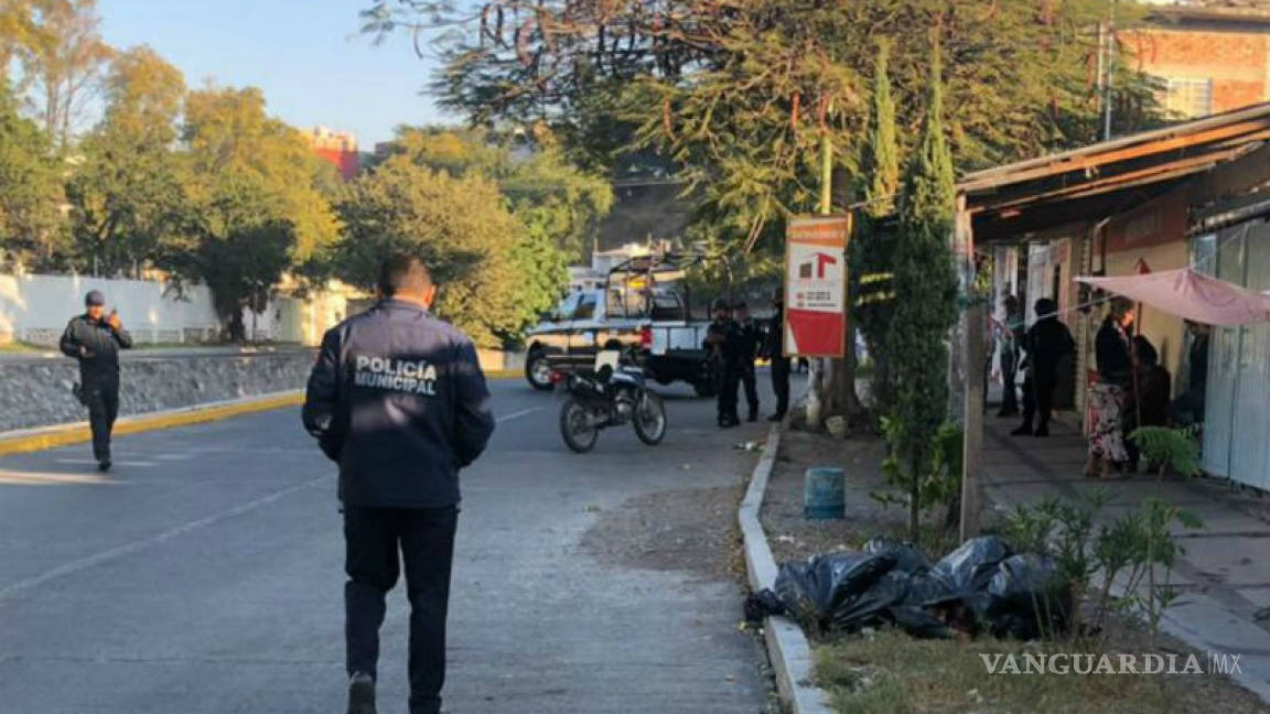 Policías encuentran siete bolsas con restos humanos en Chilpancingo