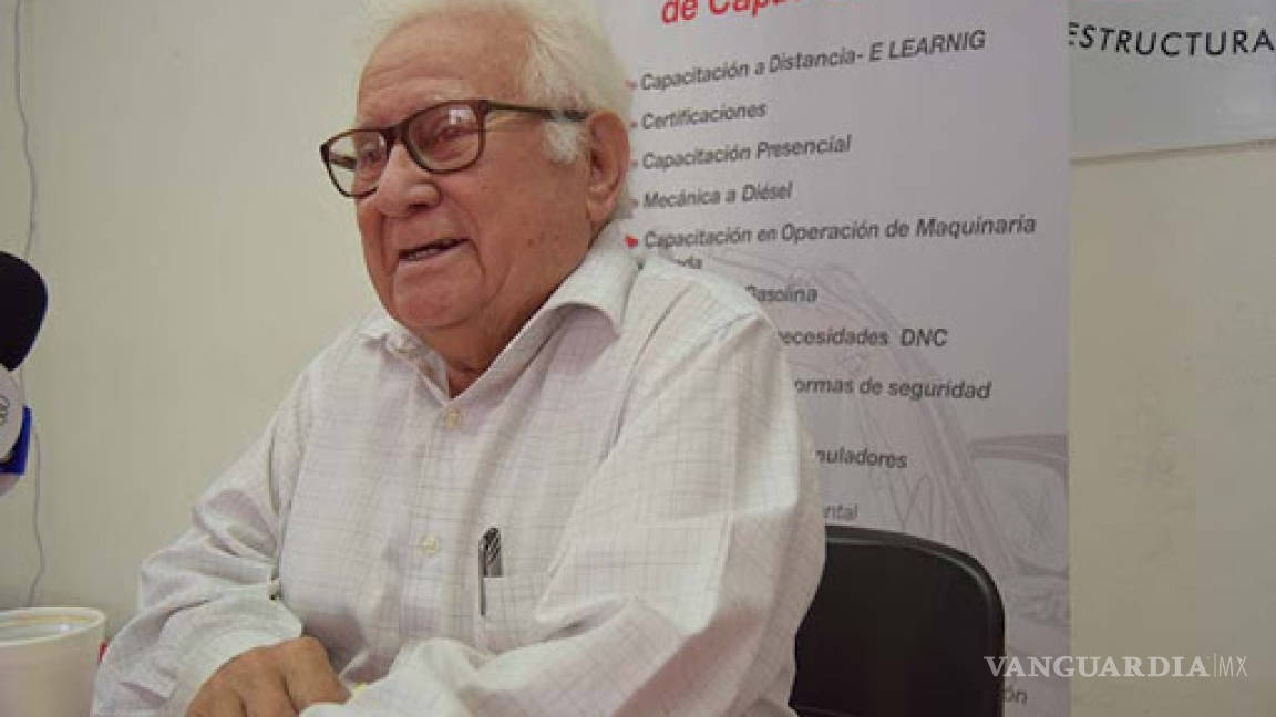 Cinco empresas cierran en Monclova; CMIC culpa a López Obrador